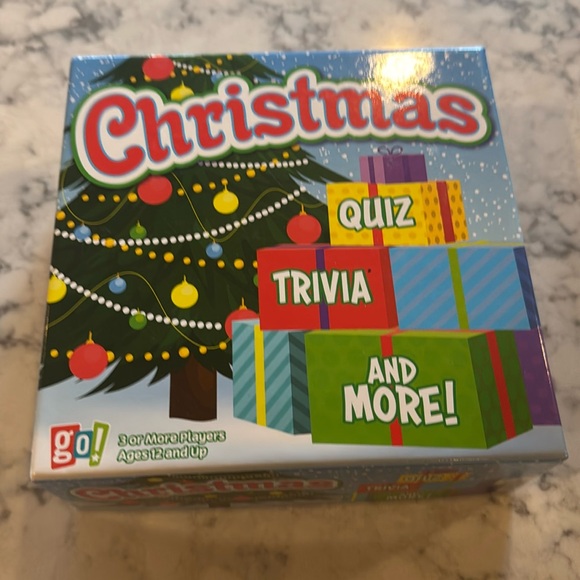 Christmas Quiz Trivia and More game - Picture 1 of 4